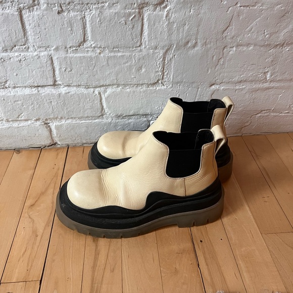 Bottega Veneta Tire Boots Size 38 - Picture 4 of 6